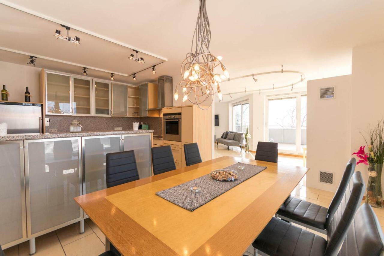 Ski-N-Lake - The Alps View Apartment Zell am See Exterior photo